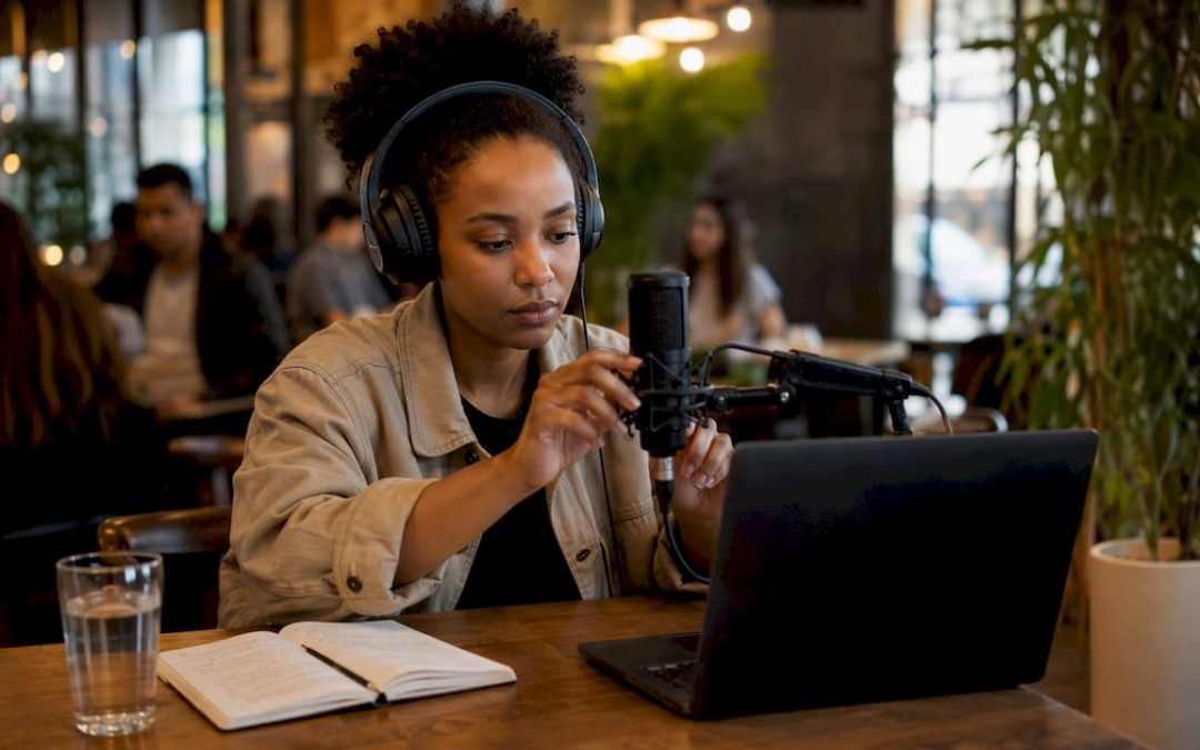 Podcasts social media: your 2026 promotion guide